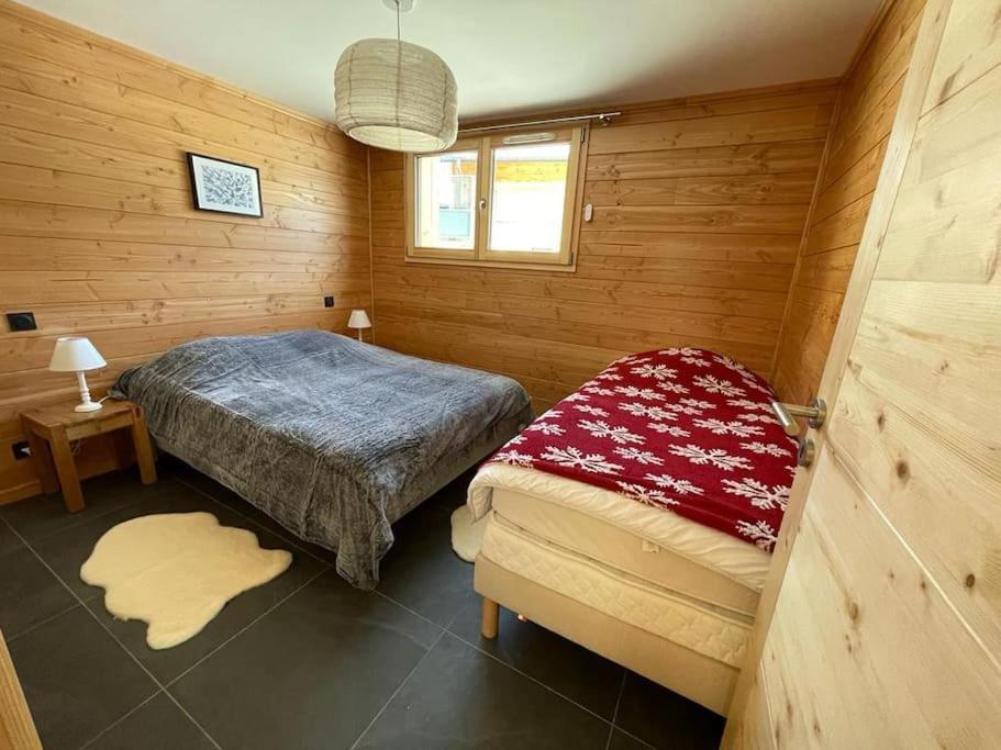 Appartement Lumineux Neuf Dans Bas De Chalet Le Douglas La Joue du Loup Exterior photo